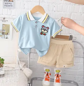 Корейские комплекты детской одежды Летние хлопчатобумажные рубашки с Мультяшным Медведем Для маленьких мальчиков, Шорты, комплекты из 2 предметов, Детская одежда для малышей, спортивные костюмы для малышей