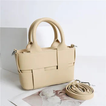Мини-сумки-тоут из натуральной кожи для женщин 2023, роскошная дизайнерская Женская плетеная сумка через плечо, Высококачественные женские сумки желтого цвета